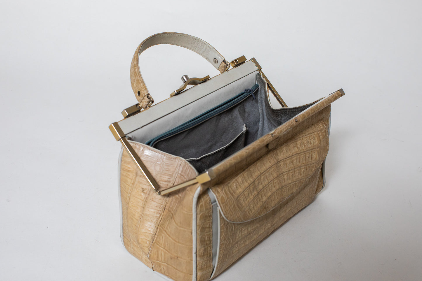 1970 Vintage Large Beige Doctor's Croc Leather Bag