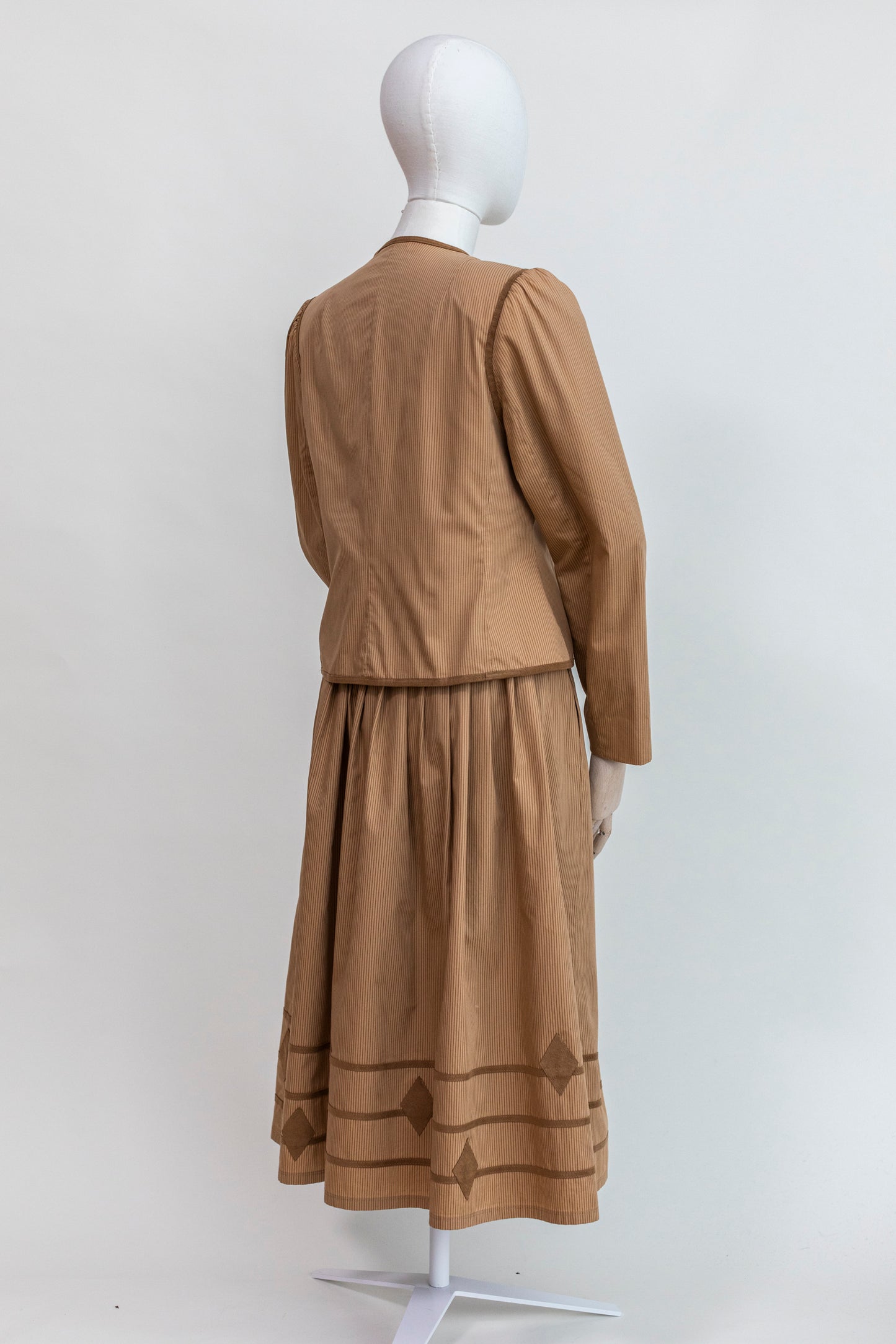 Vintage Austrian Suit Skirt + Blazer Size M