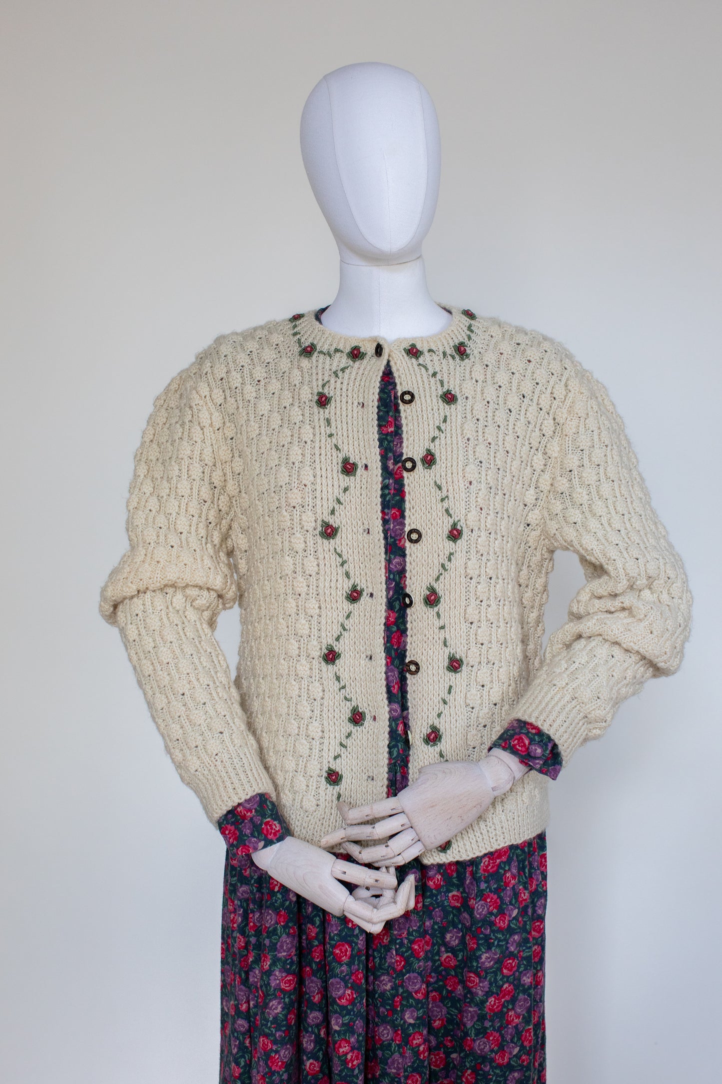 Vintage Beige Hand Knitted Austrian Cardigan with Floral Embroidery Size M/L