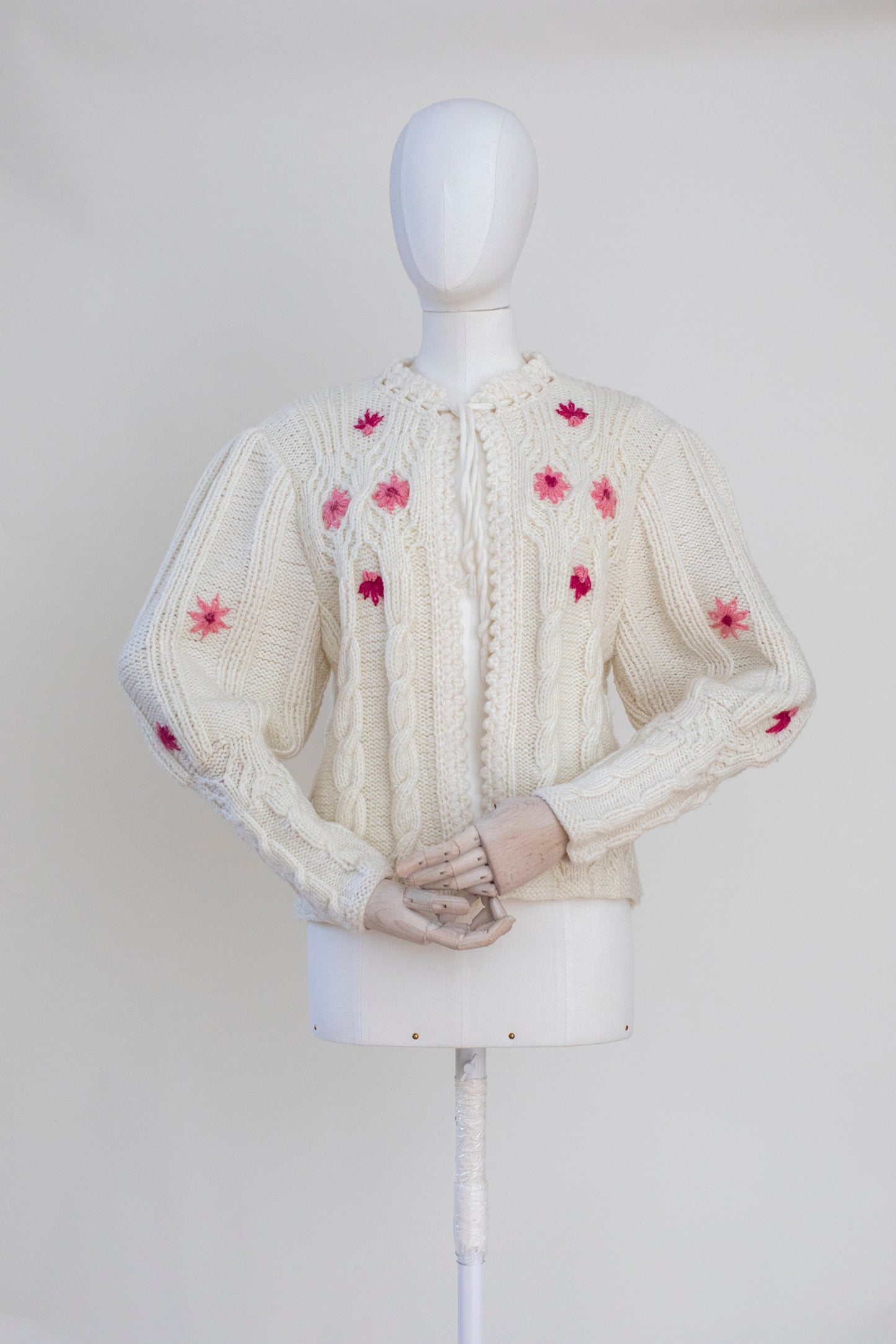 Vintage Beige Hand Knitted Austrian Cardigan with Floral Embroidery Size M-L
