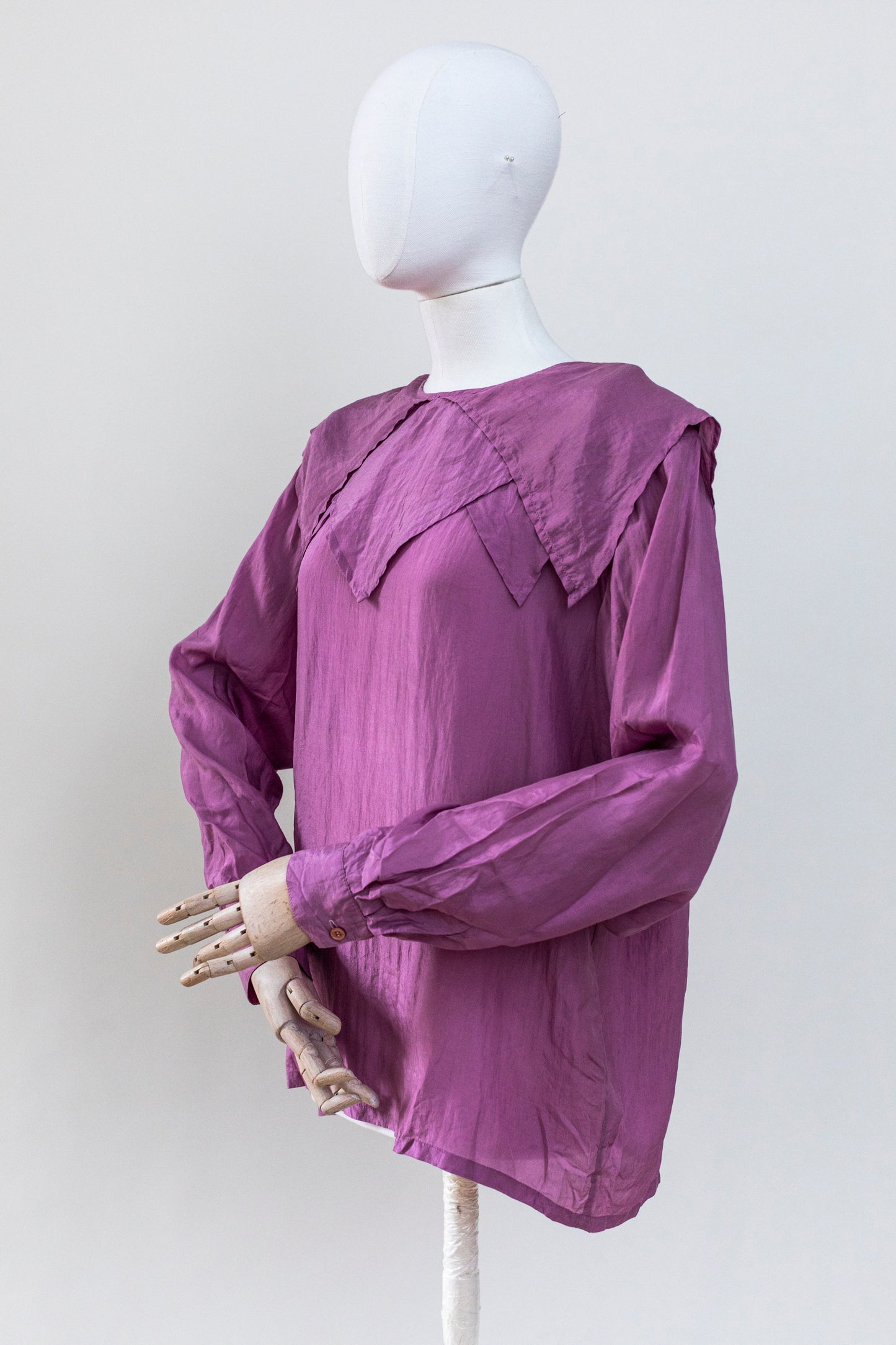 1980s Vintage Purple Silk Blouse Size M-L