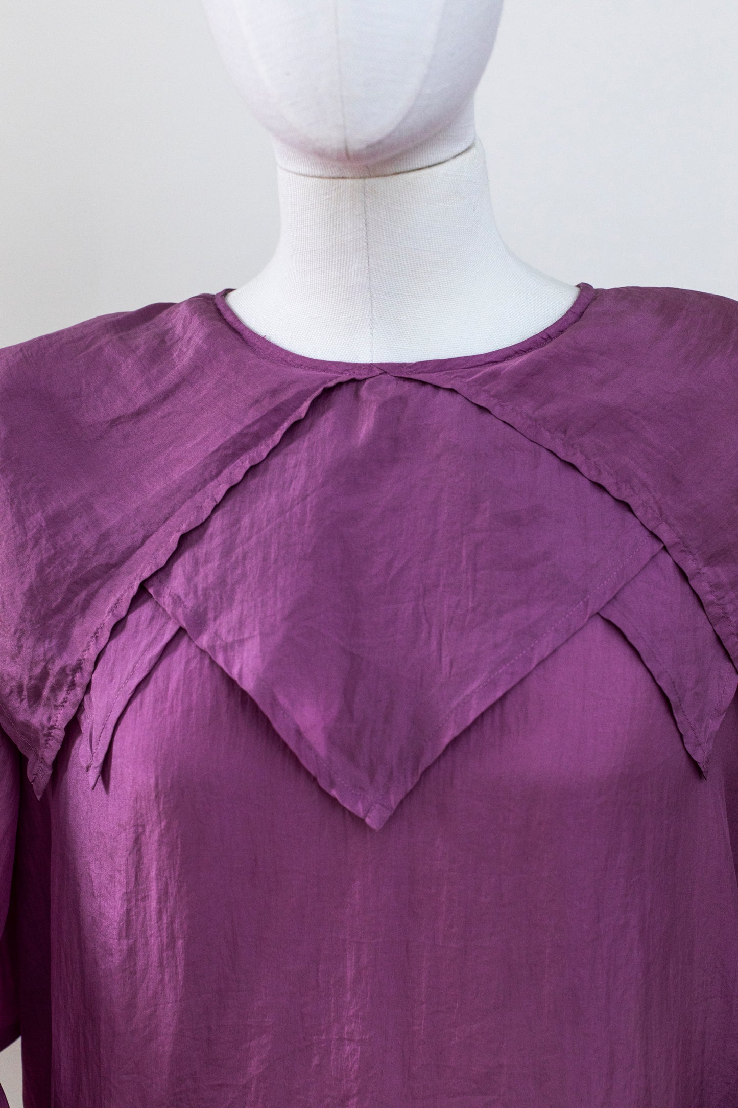 1980s Vintage Purple Silk Blouse Size M-L